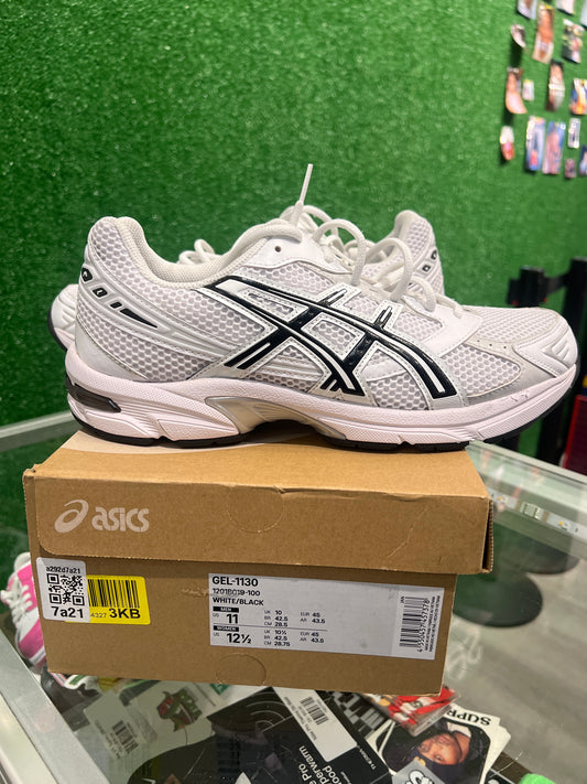 ASICS gel 1130 black white (USED)