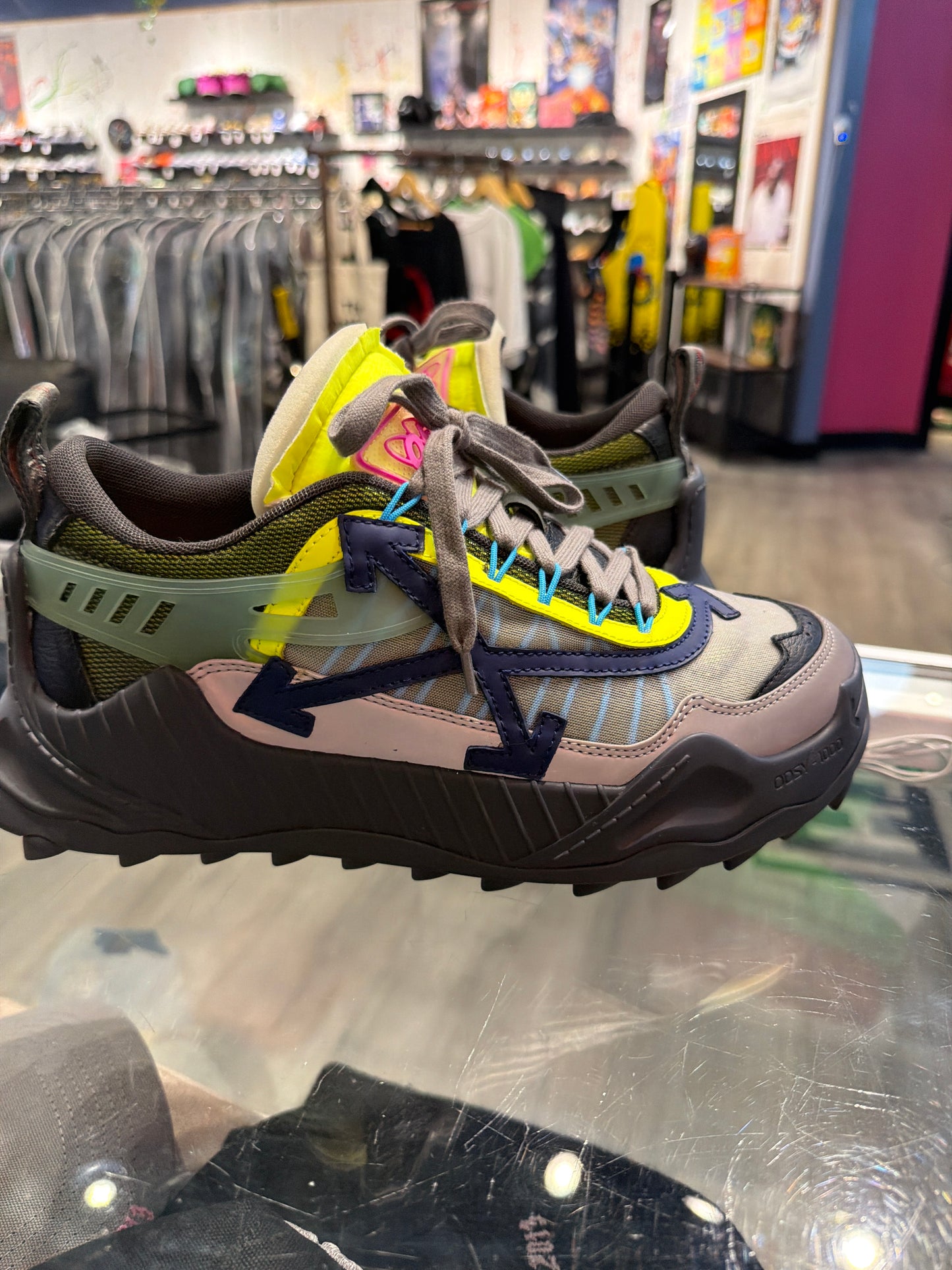 Off white odsy-1000 black purple (USED)