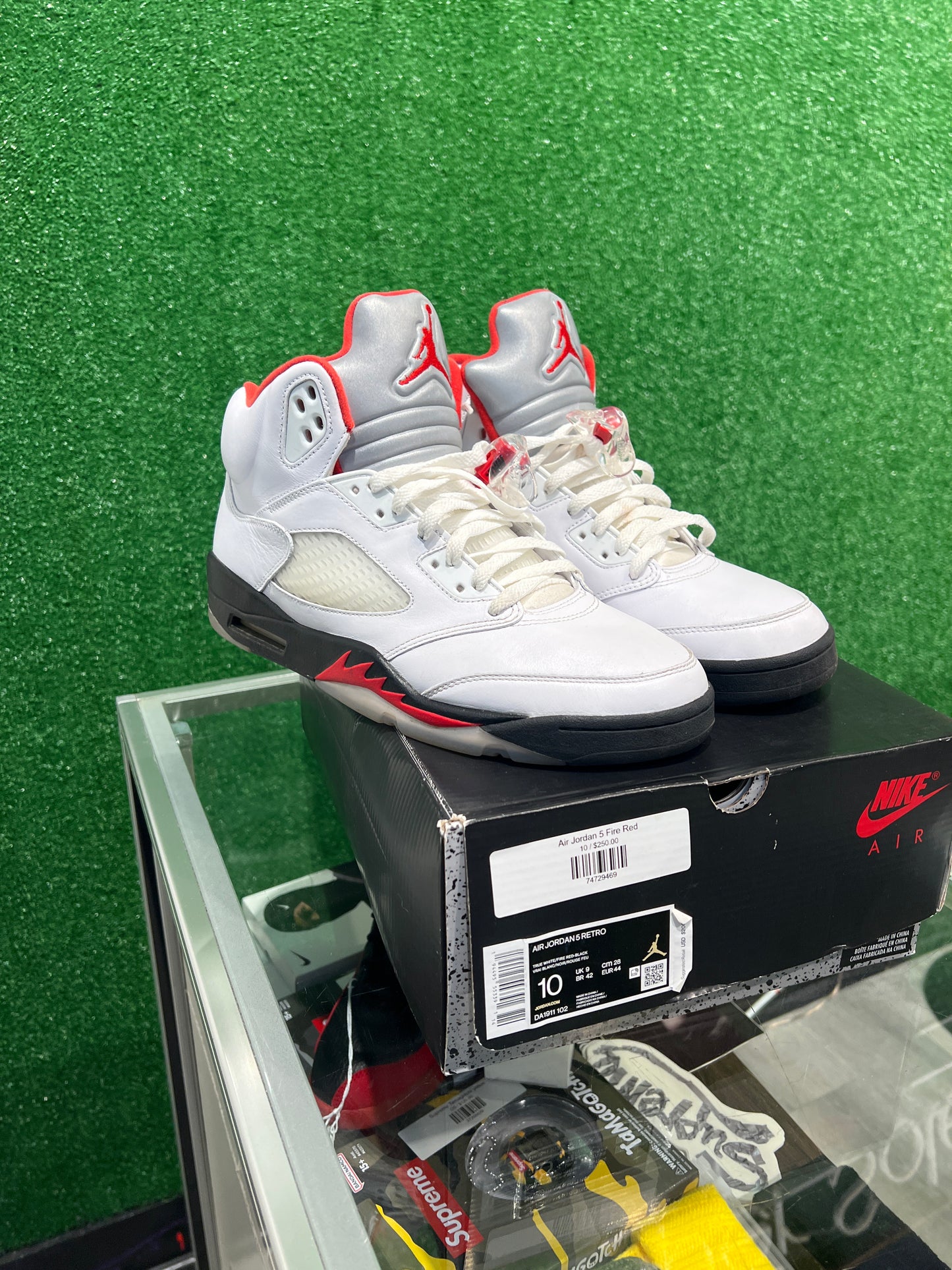 Air Jordan 5 Fire Red (USED)