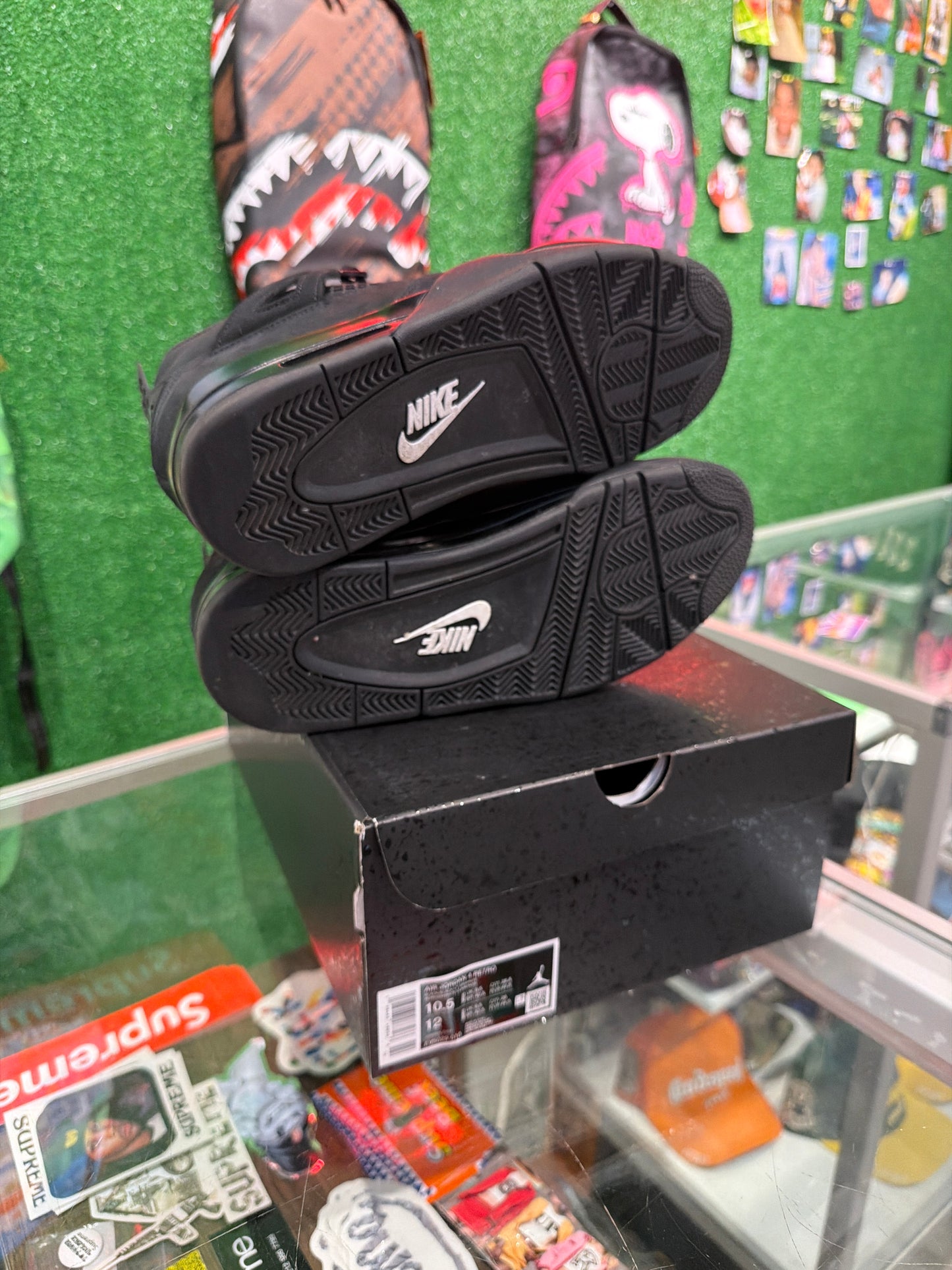 Air Jordan 4 Black Cat (USED)