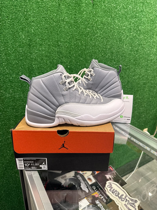 Air Jordan 12 Stealth  (USED)