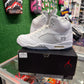 Air Jordan 5 Metallic Silver (USED)