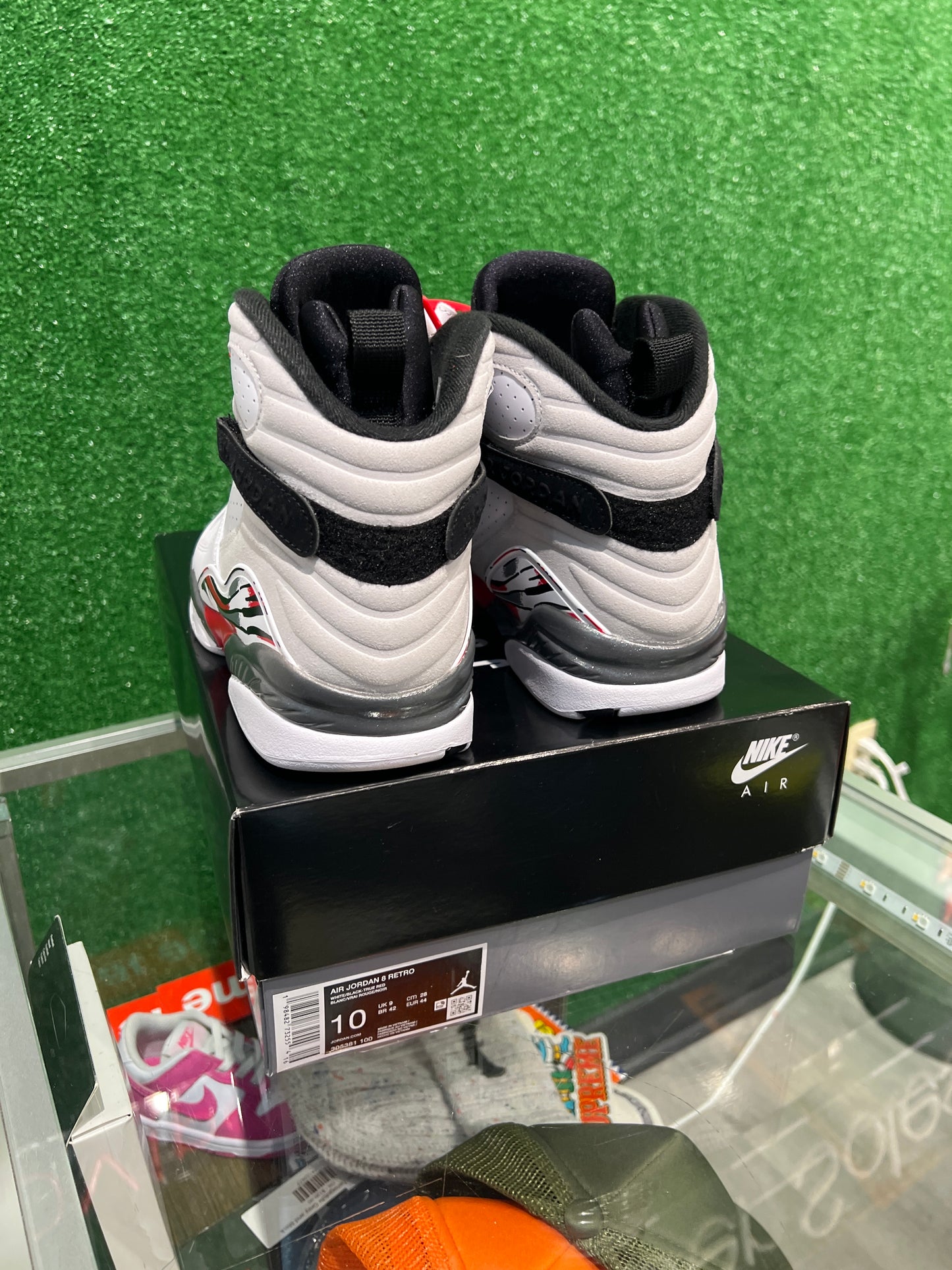 Air Jordan 8 Bugs Bunny 2025 (USED)