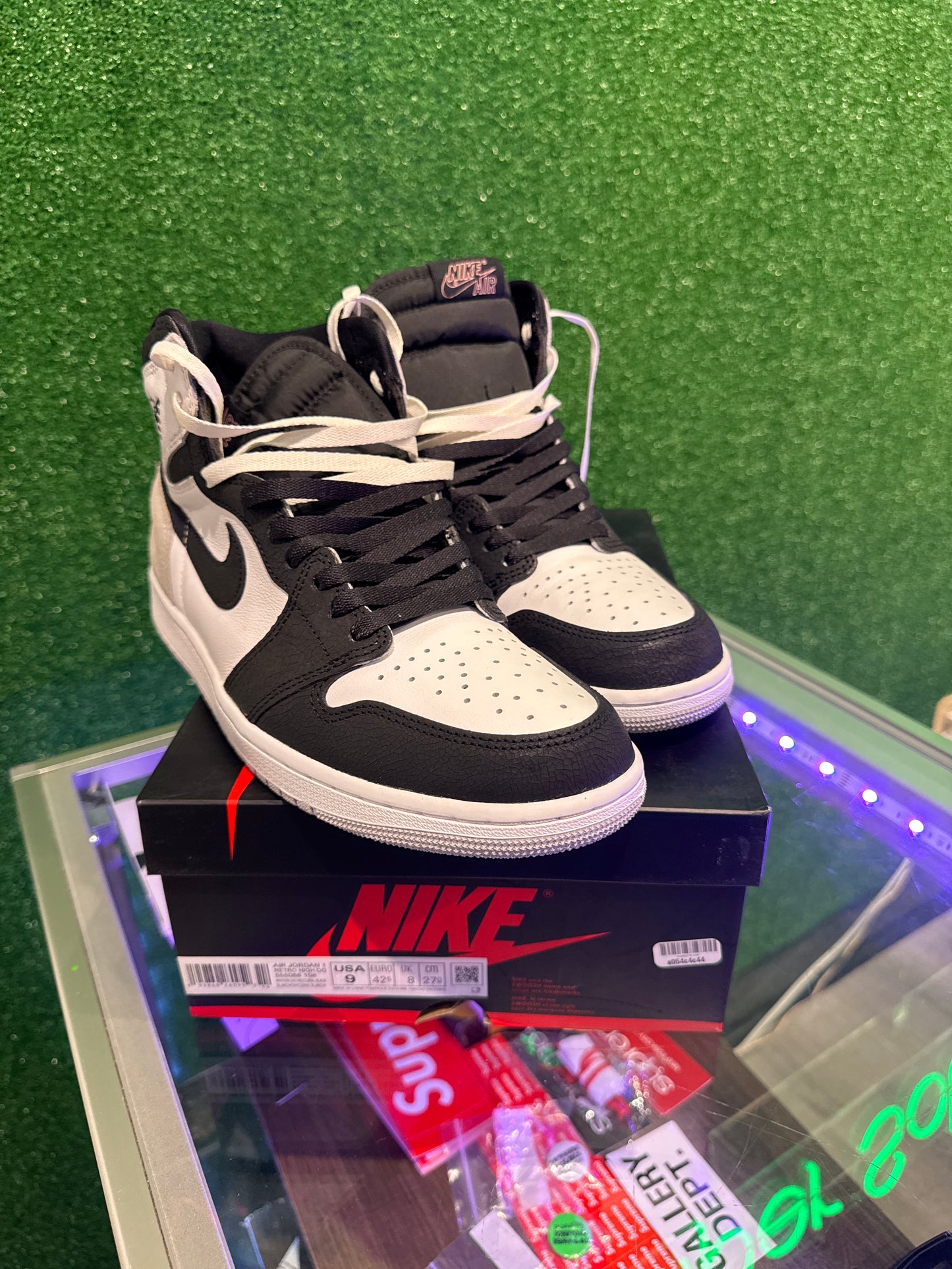 Air Jordan 1 Stage Haze (USED*) (WORN ONCE)