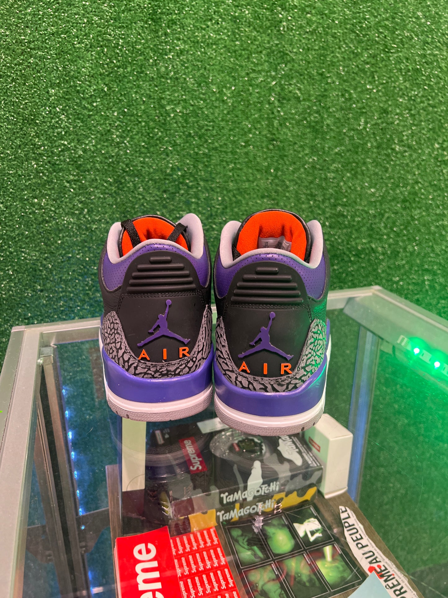 Air Jordan 3 court purple (USED)