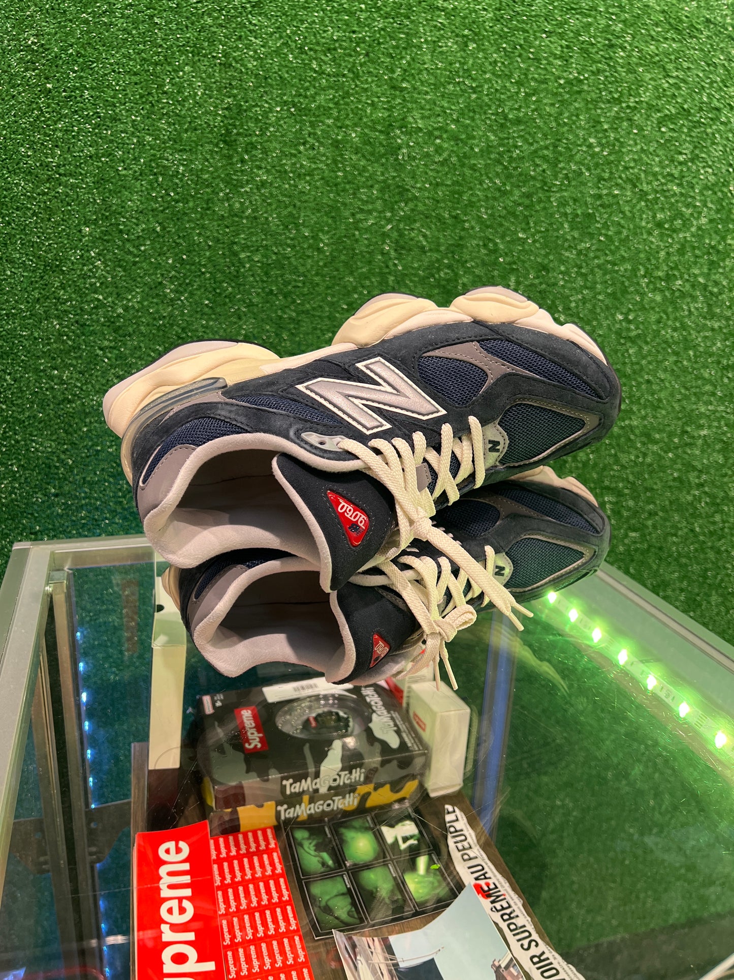 New balance 9060 Navy White (USED)