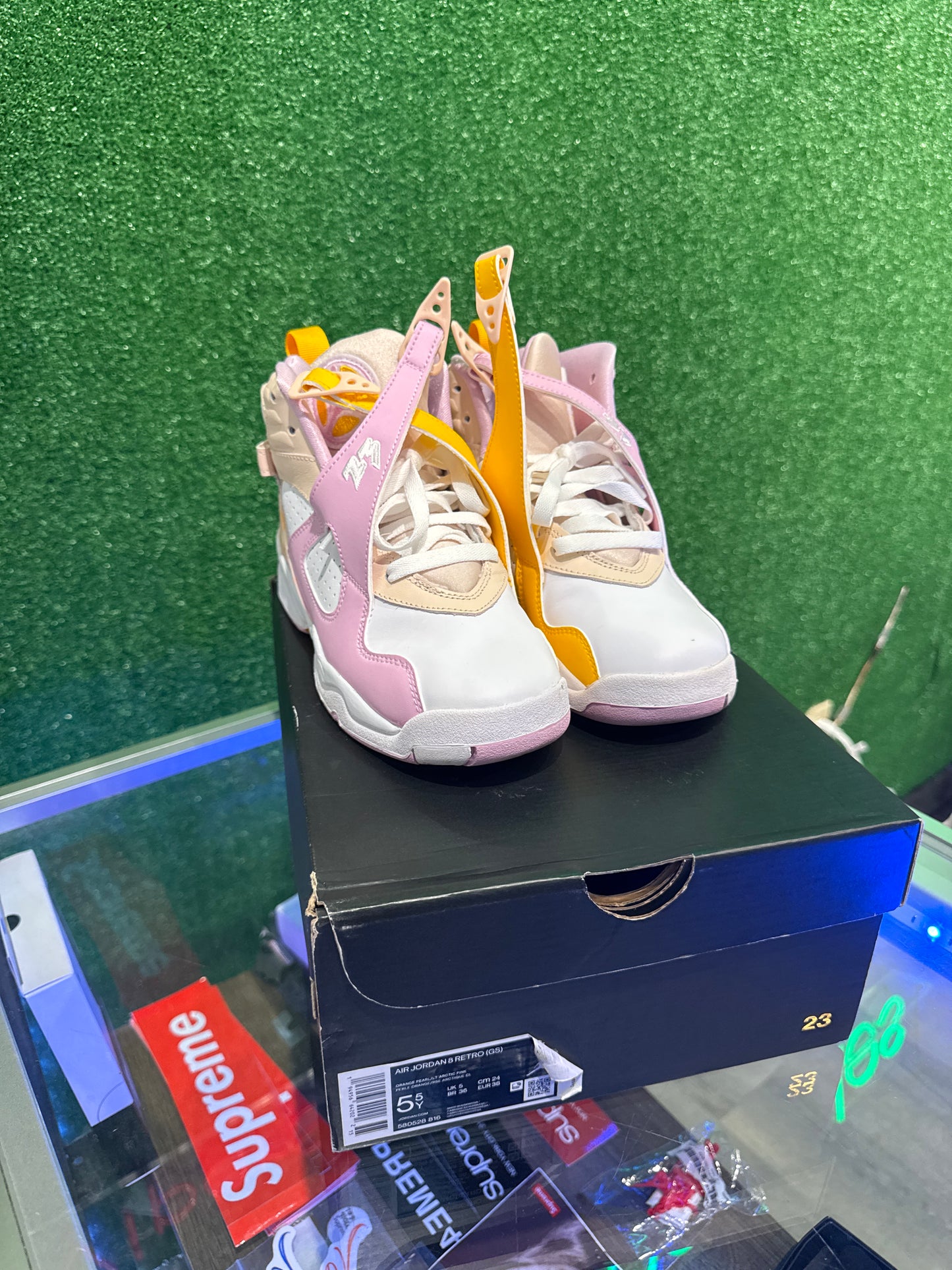 Air Jordan 8 Arctic punch (GS) (USED)