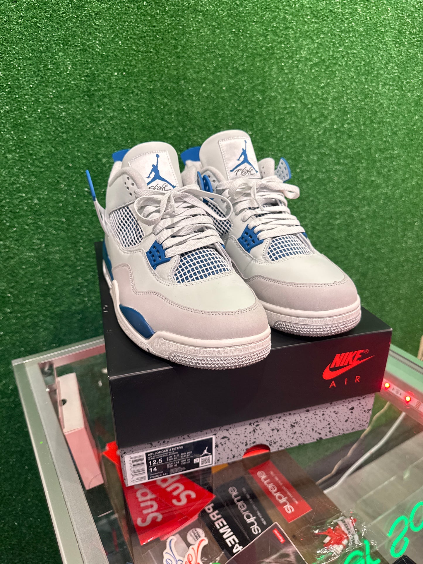 Air Jordan 4 Military Blue (2024) (USED)