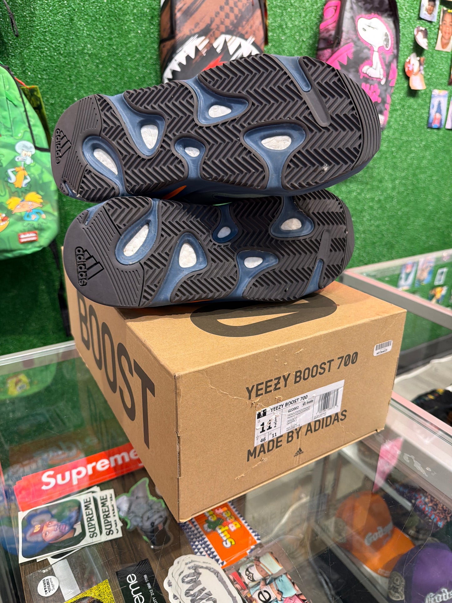 Yeezy 700 Faded Azure (USED)