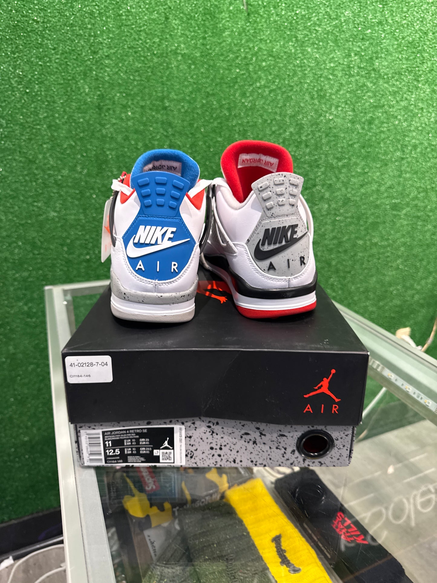 Air Jordan 4 what the (USED)