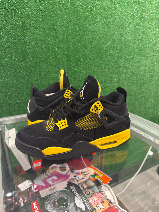 Air Jordan 4 Thunder (2023) (USED)