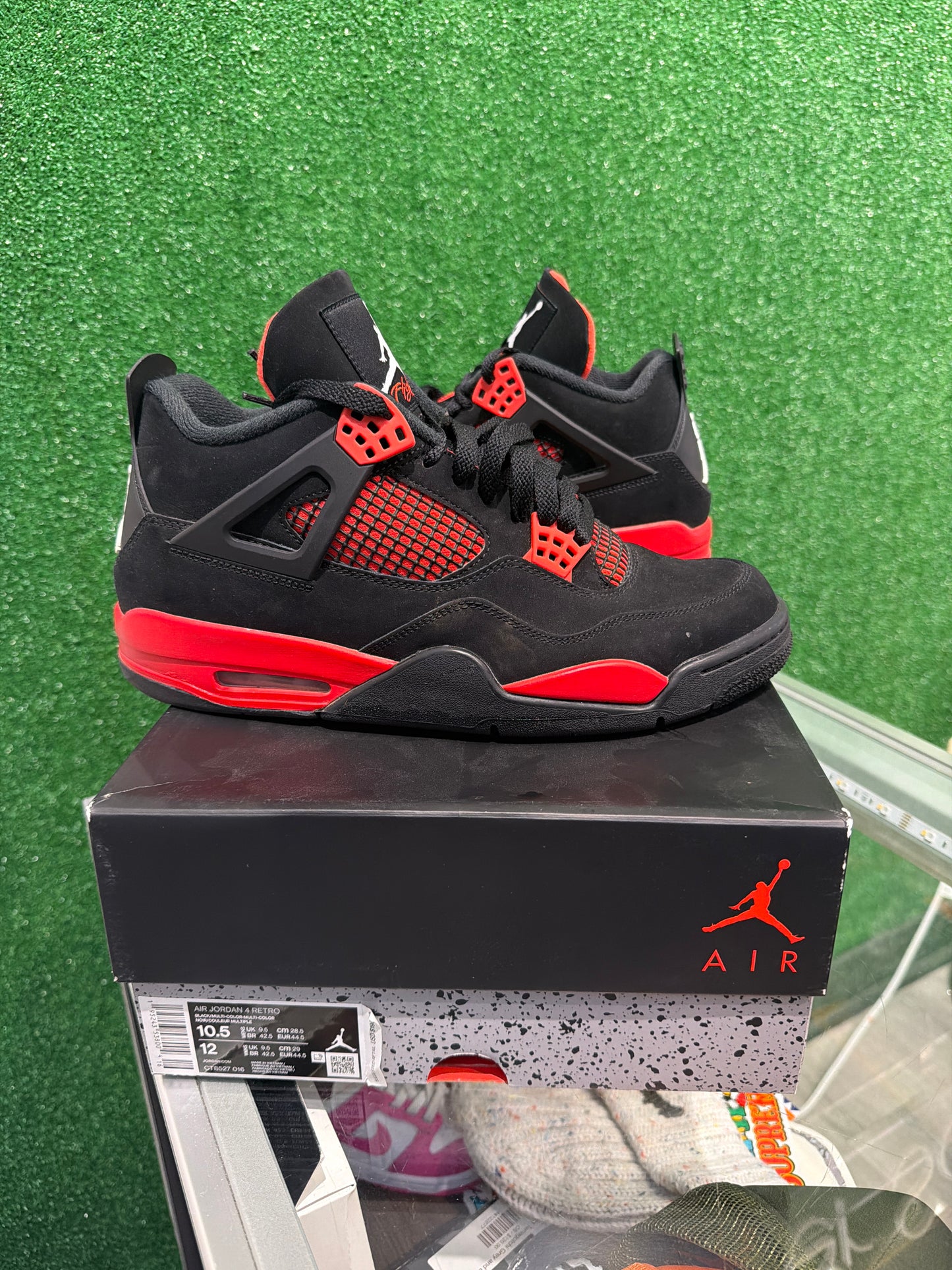Air Jordan 4 Red Thunder (USED)