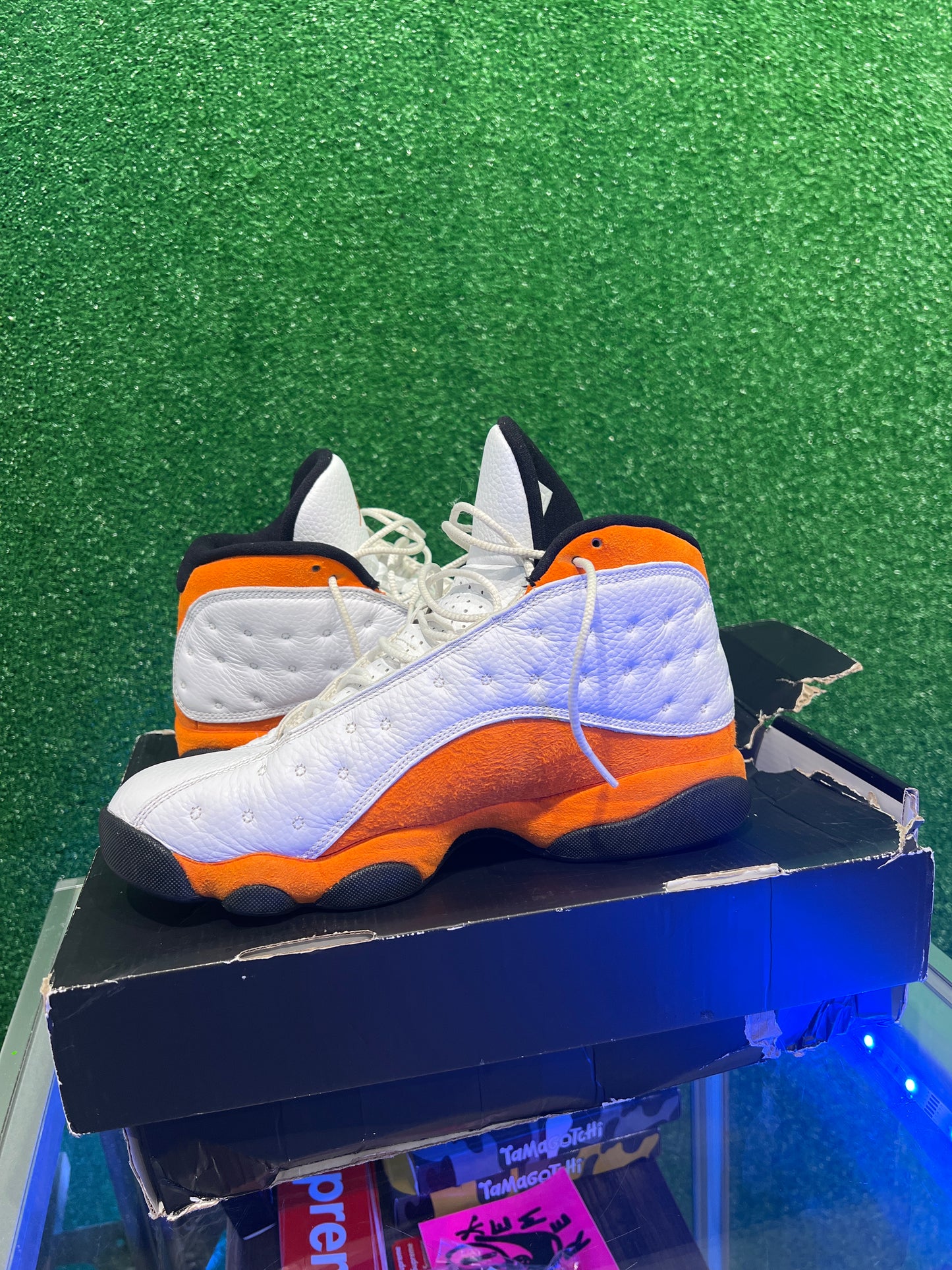 Air Jordan 13 starfish (USED.)