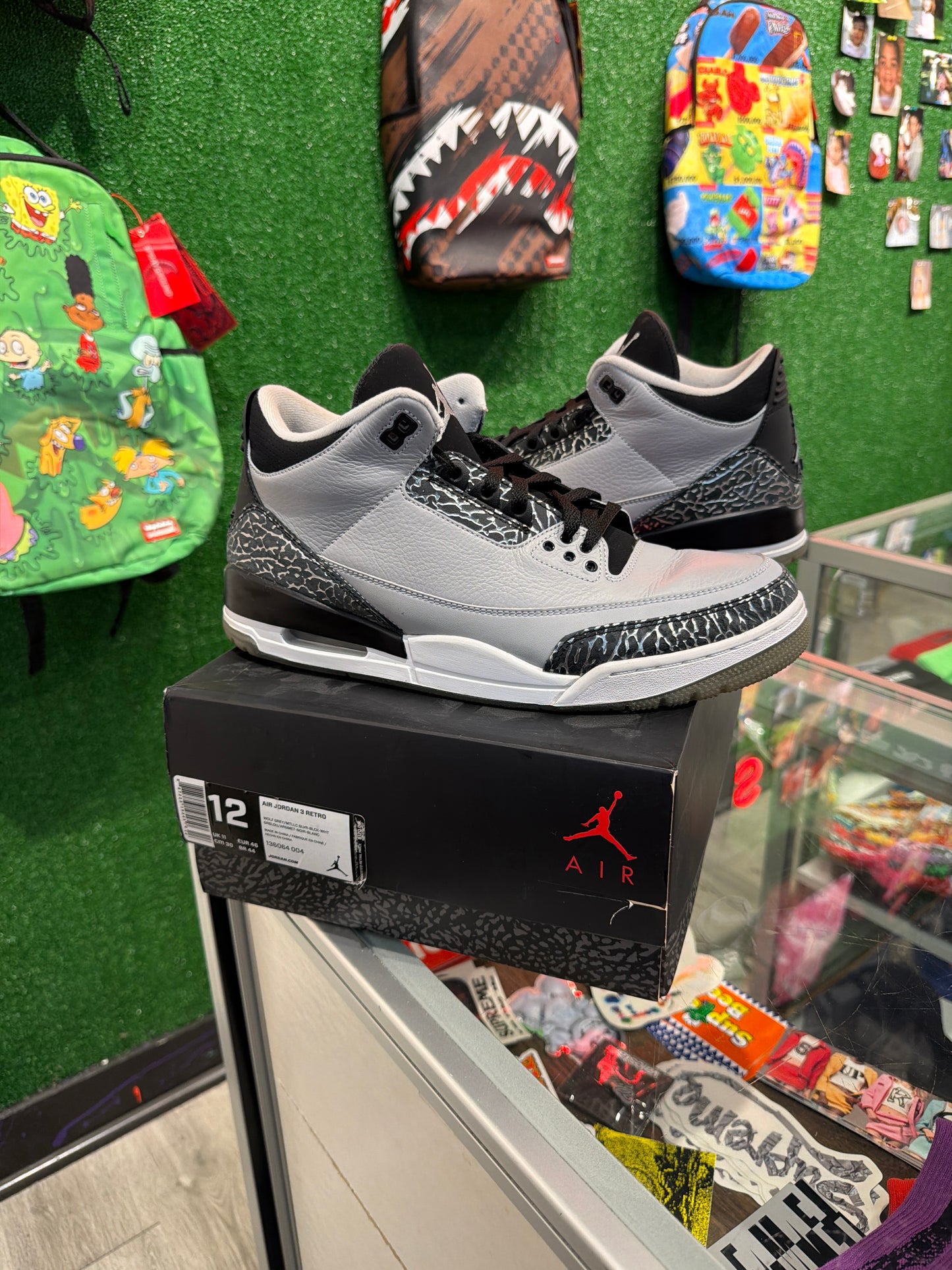 Air Jordan 3 wolf grey (USED)