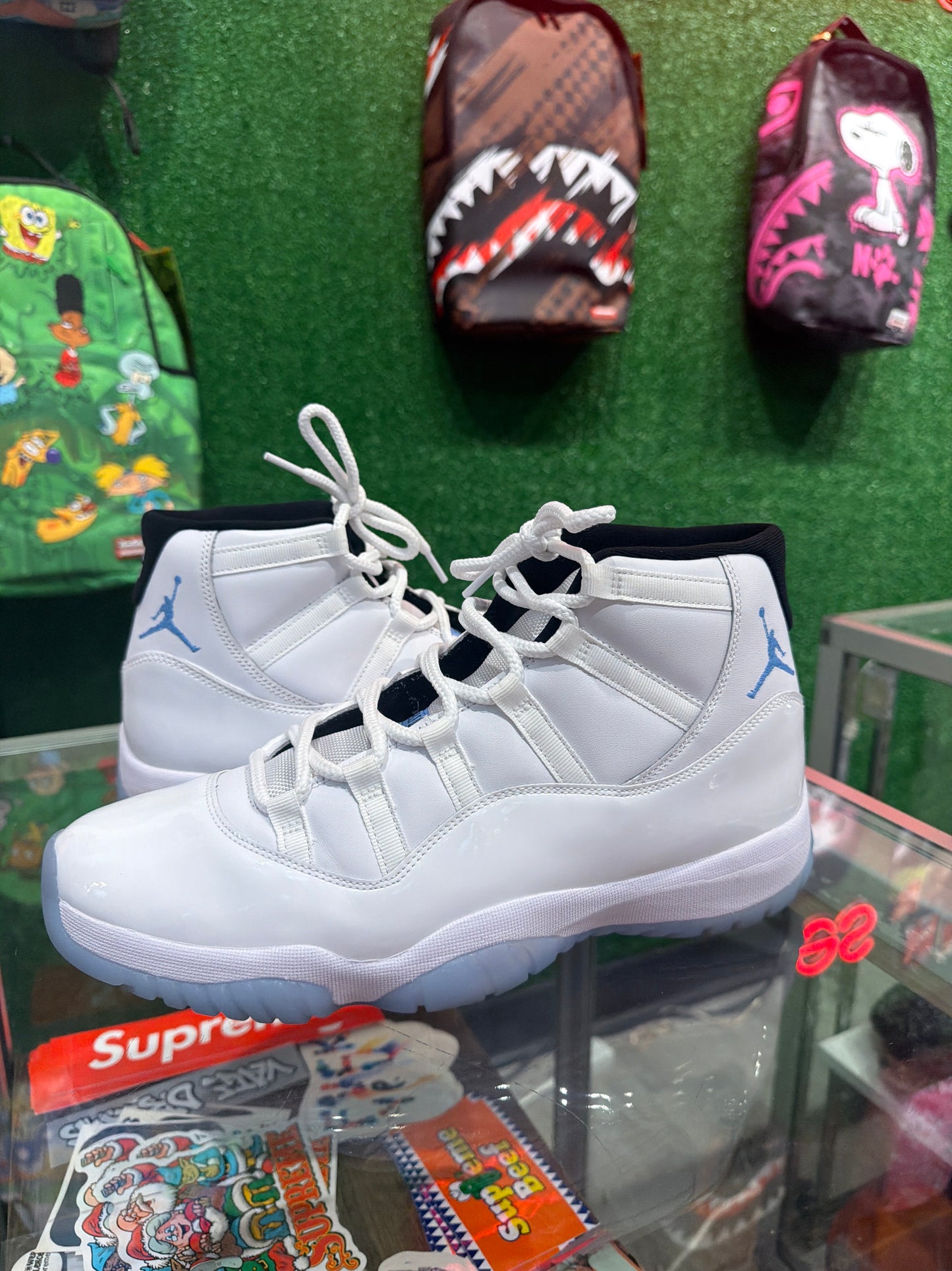 Air Jordan 11 Legend Blue (2024) (USED)