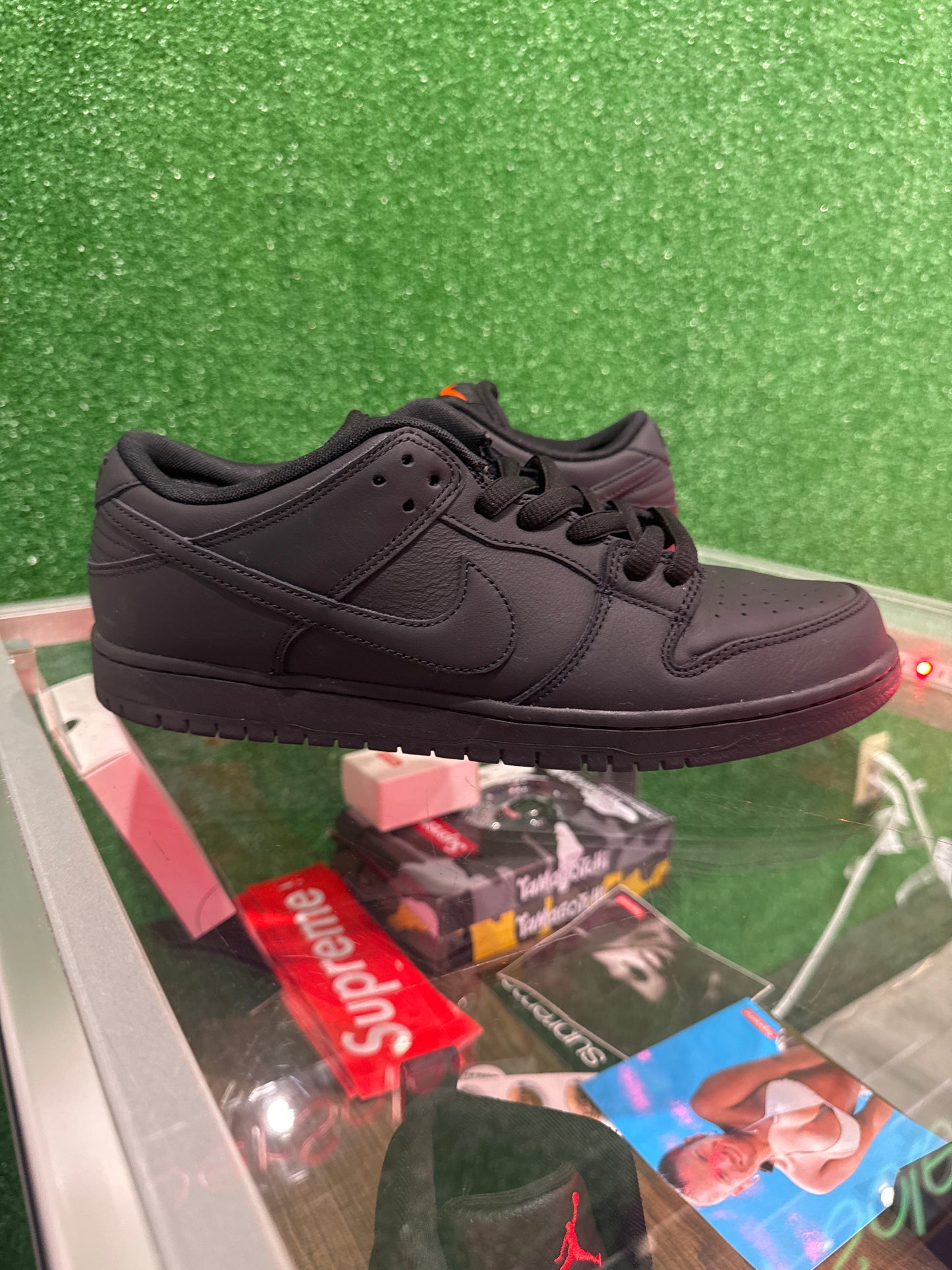 Nike sb dunk low tripple black (USED)