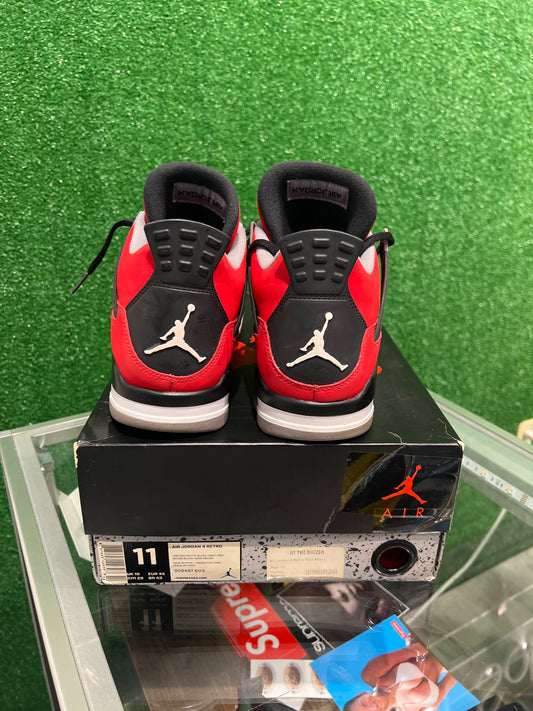 Air Jordan 4 Toro Bravo  (USED)