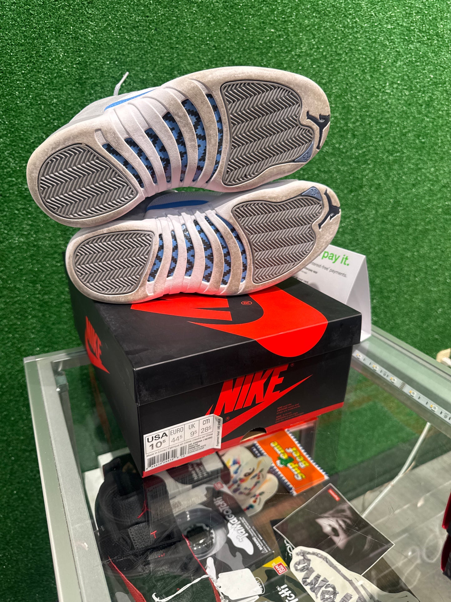 Air Jordan 12 university blue (USED)