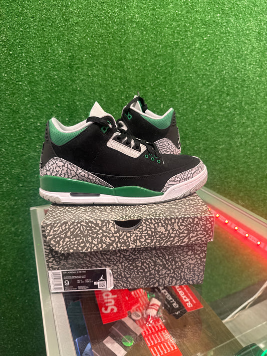 Air Jordan 3 Pine Green (USED) *