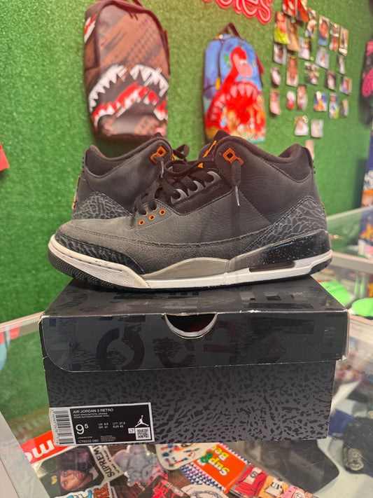 Air Jordan 3 Fear (USED.)