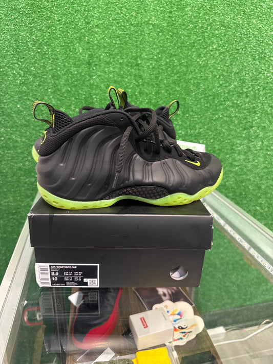 Nike Air Foamposite One Black Volt (USED)
