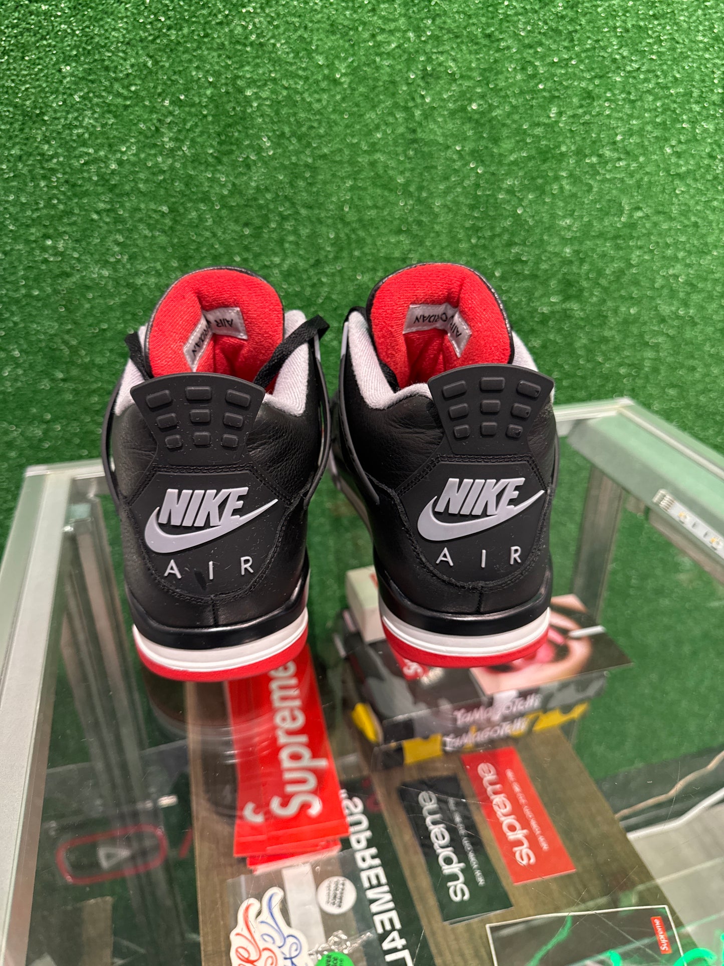 Air Jordan 4 Bred Reimaged  (2024) (USED)