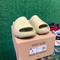 Yeezy Slide Resin (USED)