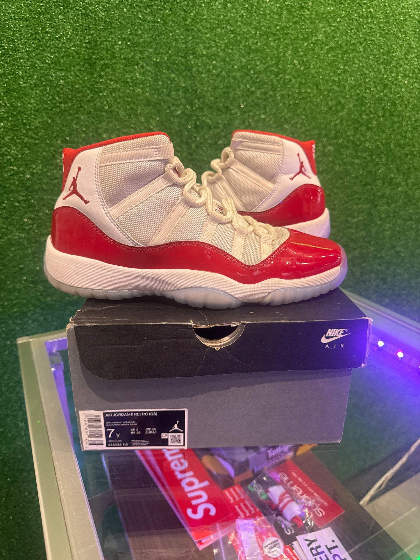 Air Jordan 11 Cherry (GS) (USED)