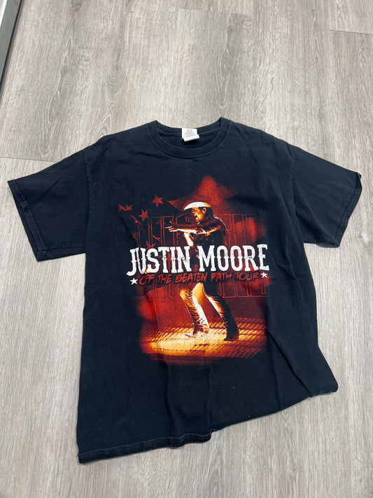 Justin Moore off the beaten path tour tee