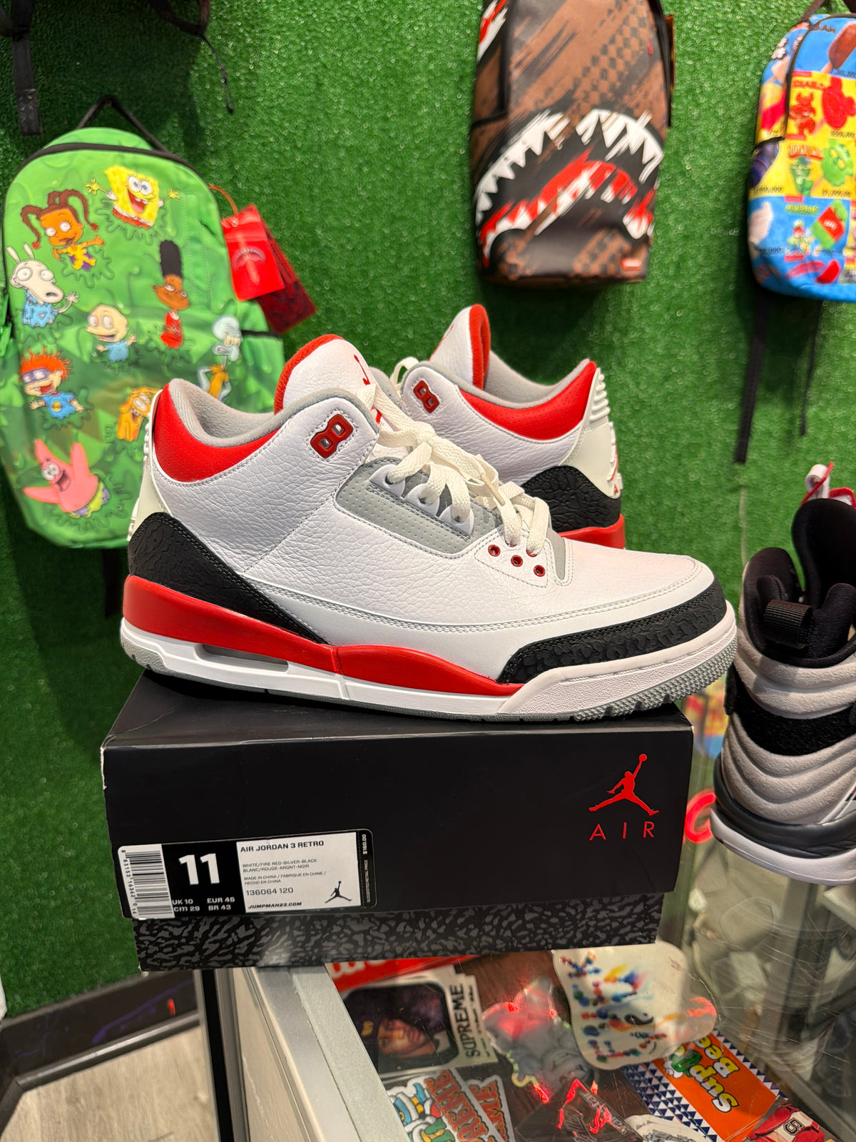 Air Jordan 3 Fire Red (USED)