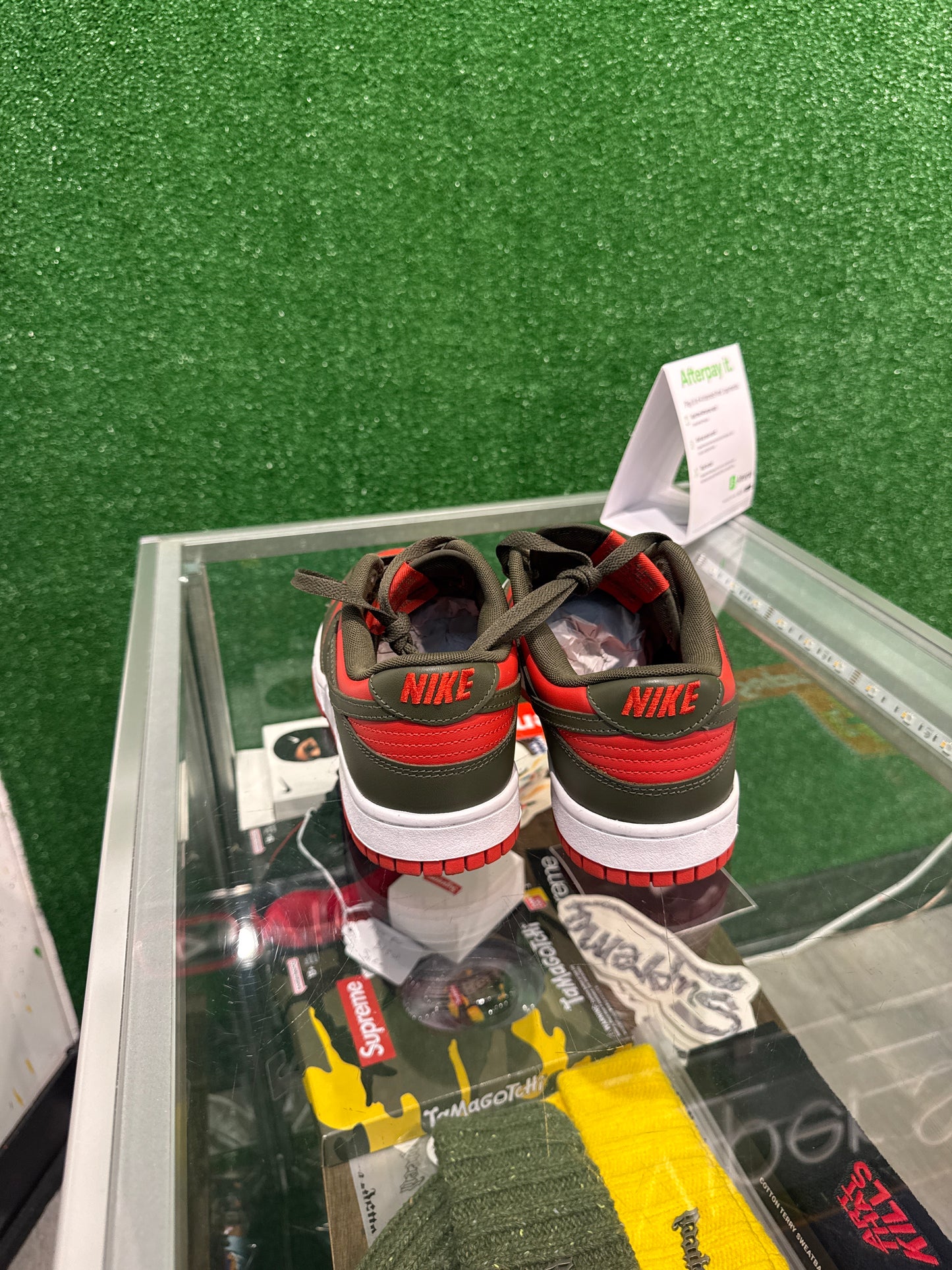 Nike dunk low mystic red cargo khaki (USED)