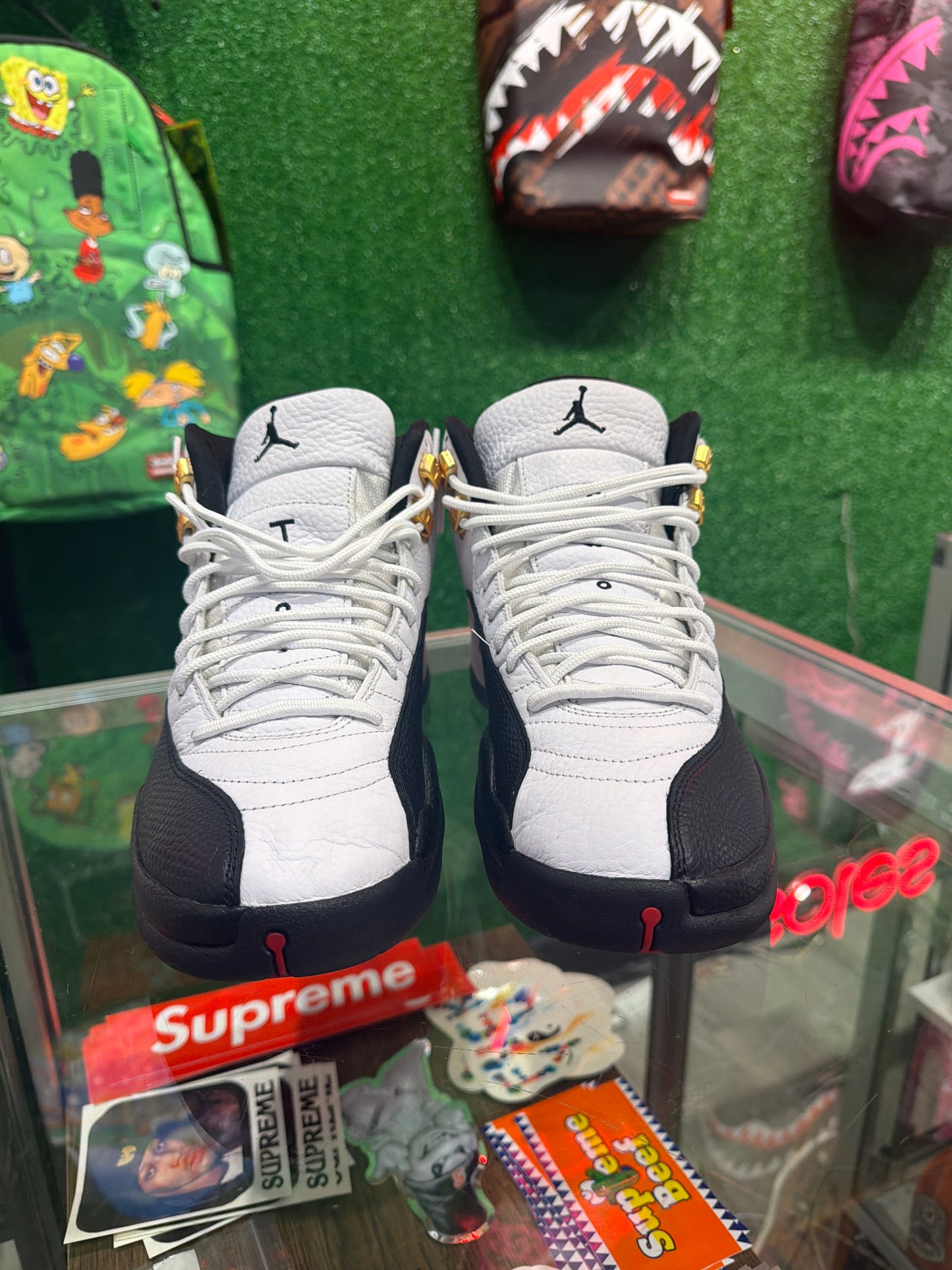 Air Jordan 12 Taxi (USED NO BOX)