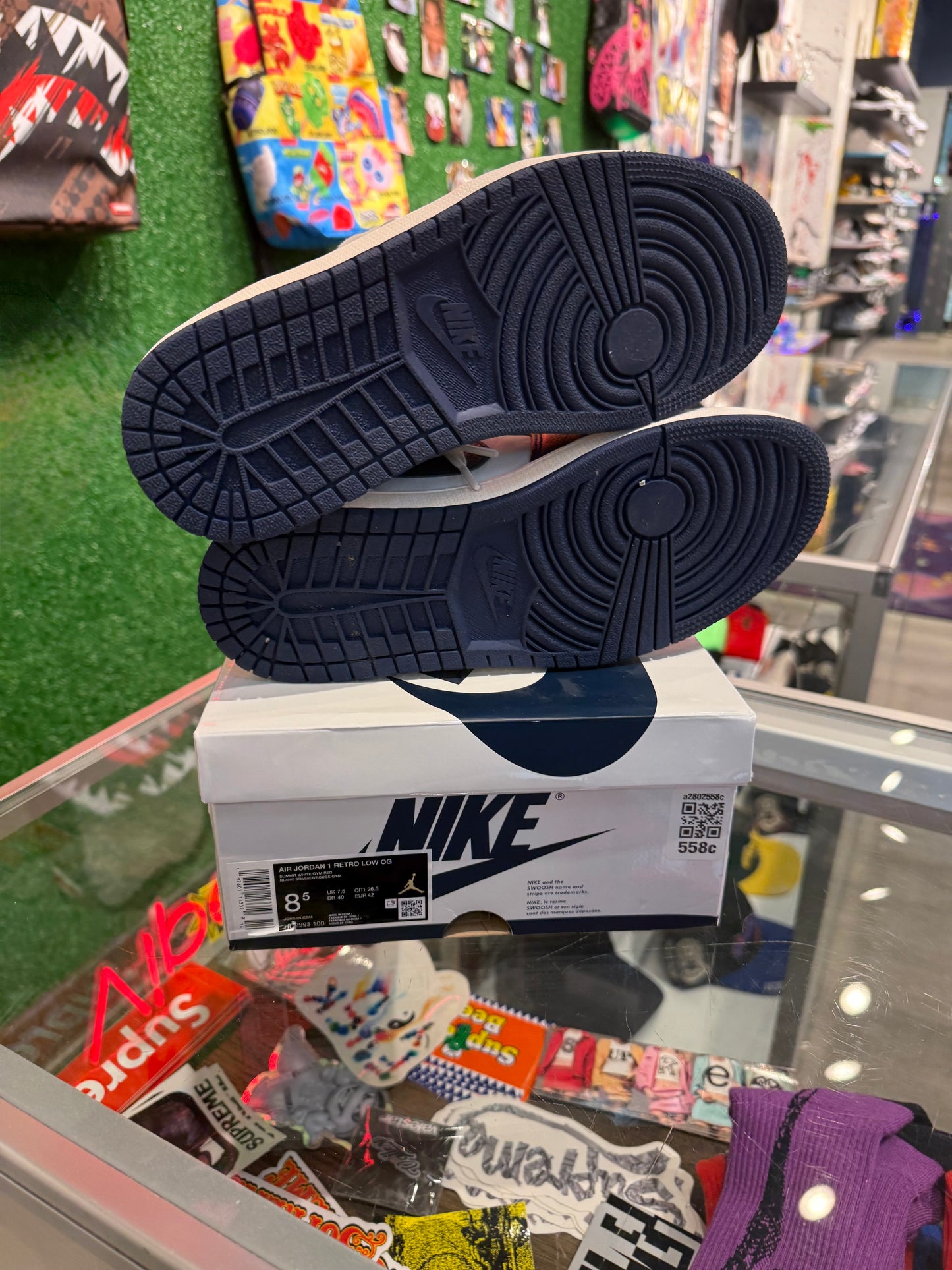 Air Jordan 1 low Howard bison (USED)