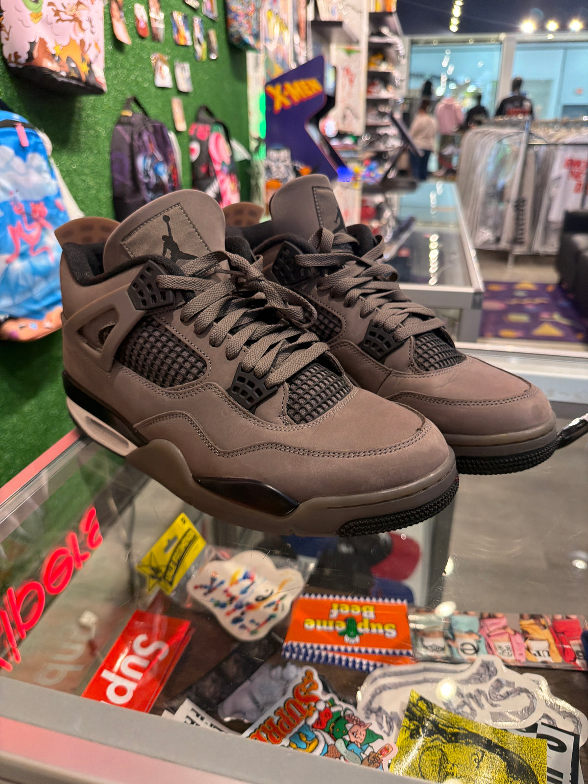 Air Jordan 4 cave  stone (USED)