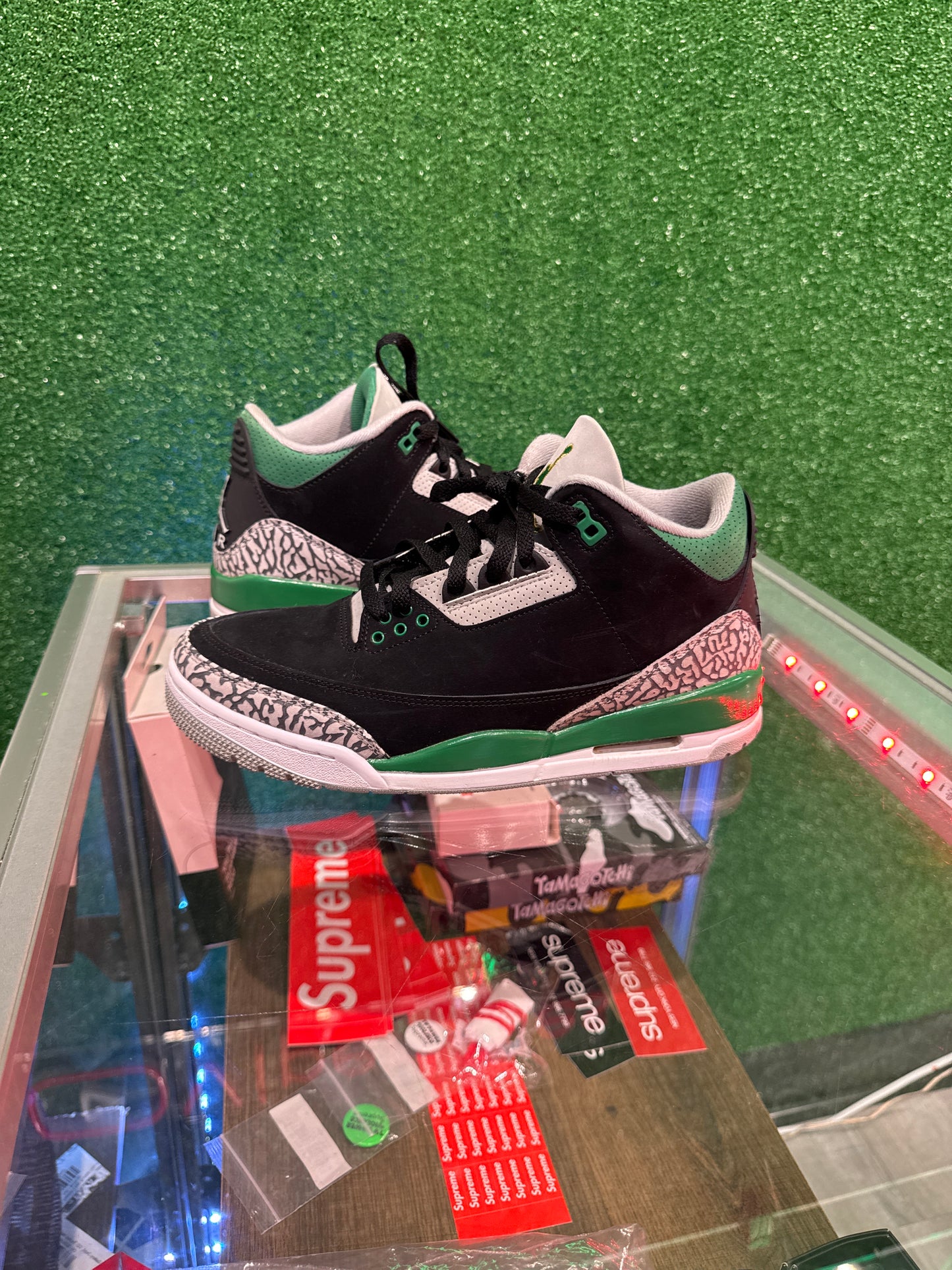 Air Jordan 3 Pine Green (USED)