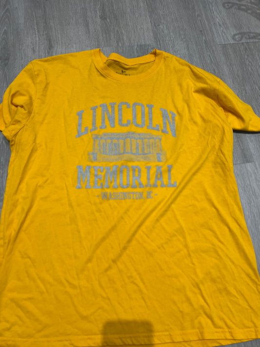 Lincoln memorial tee