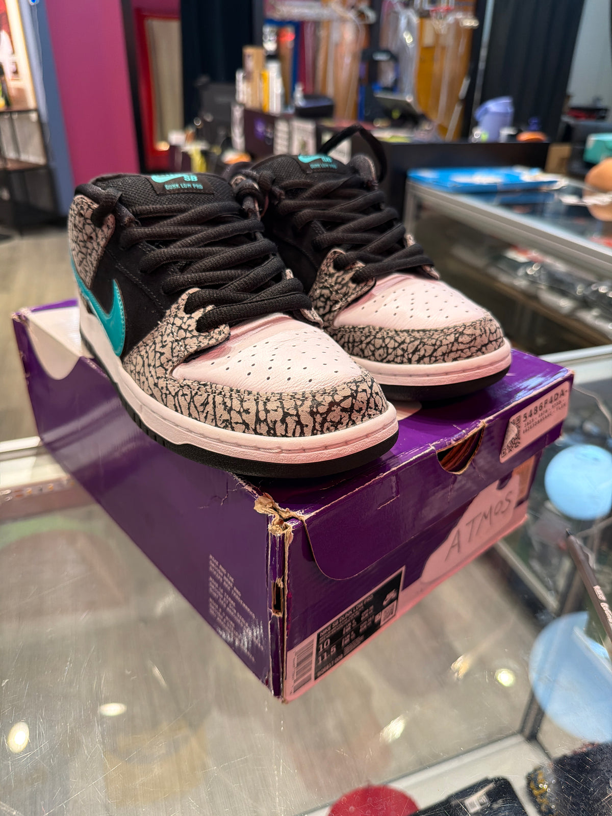 Nike sb dunk low atmos elephant print (USED)