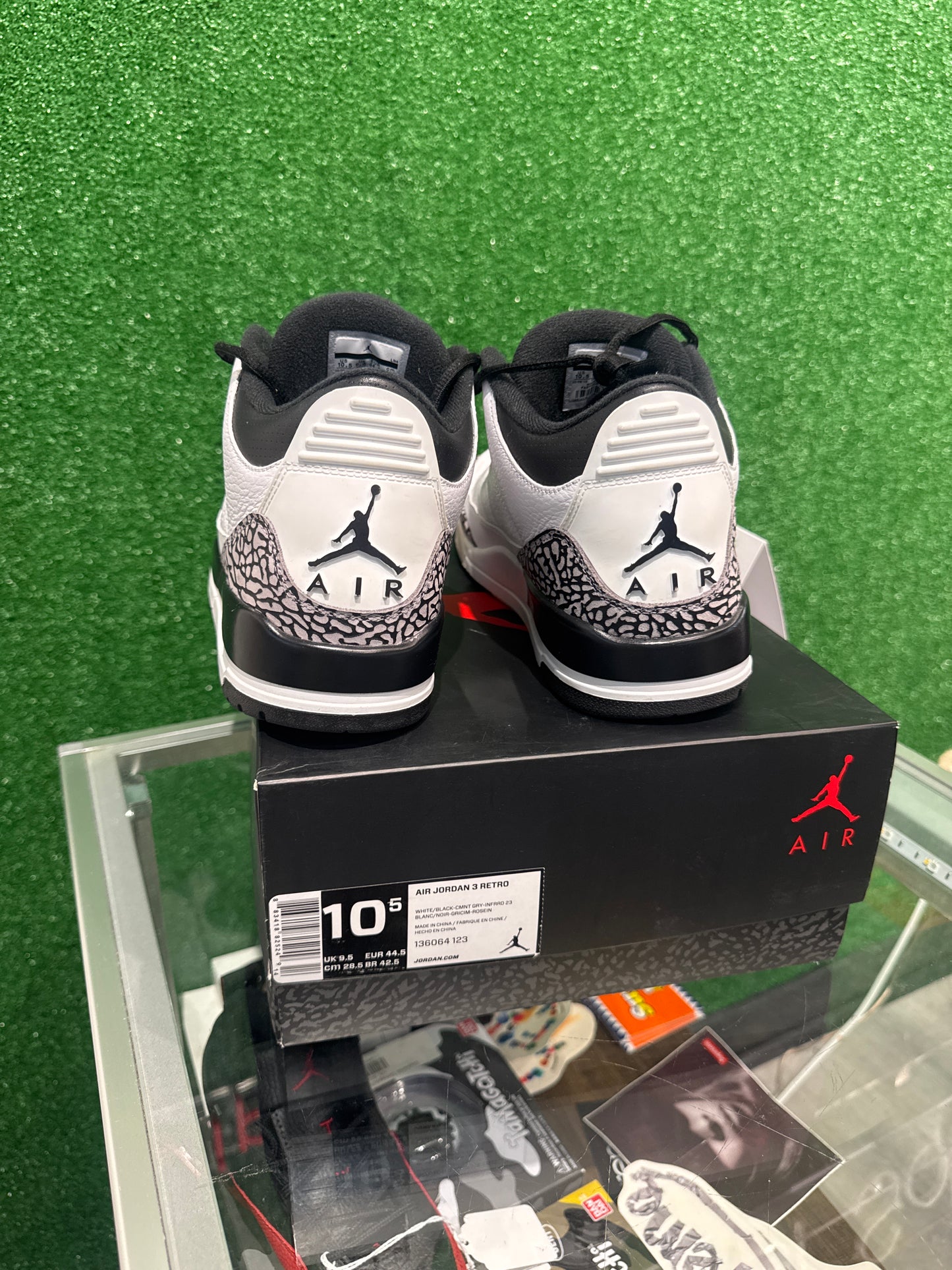 Air Jordan 3 Infrared (USED)