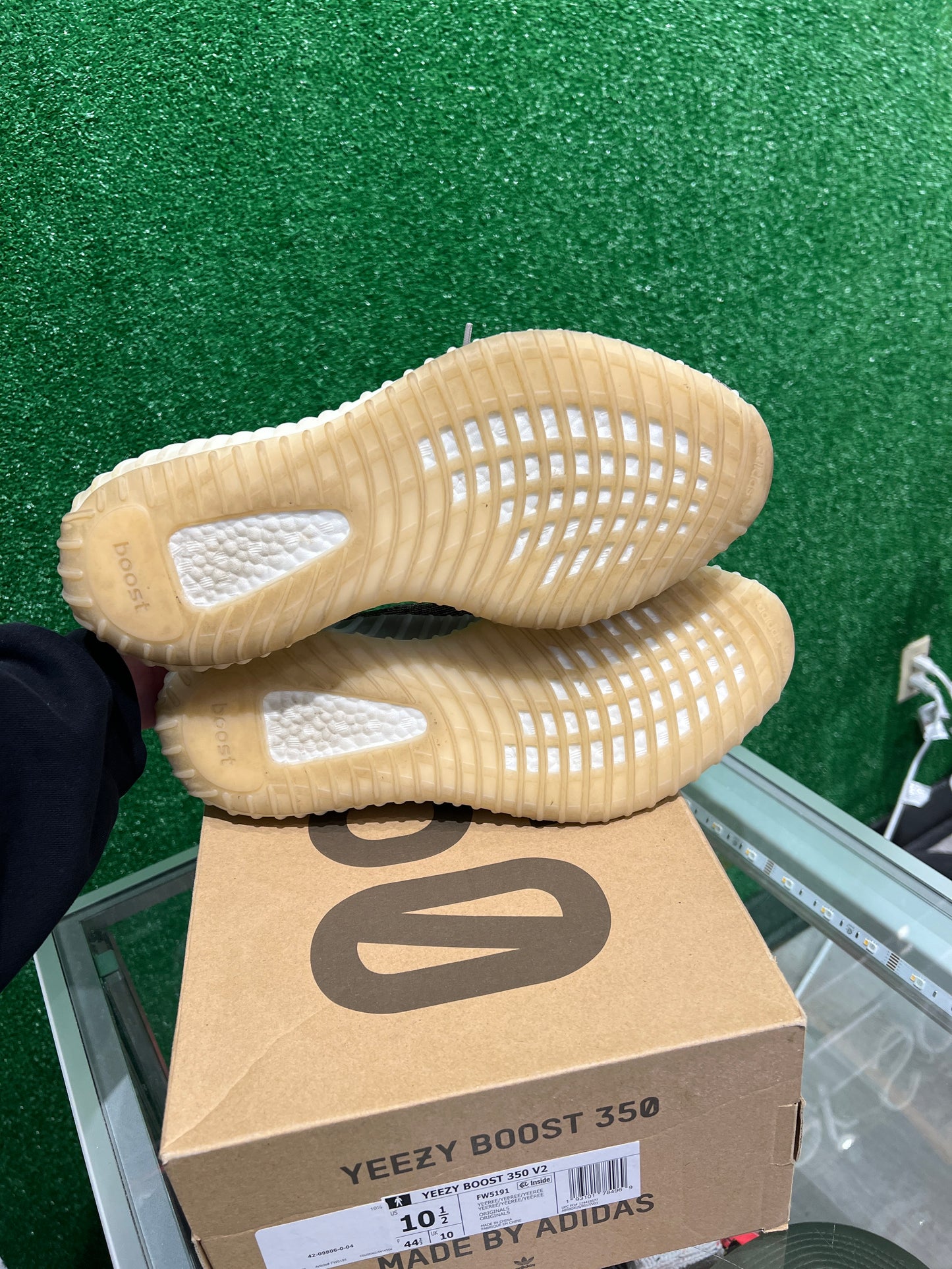 Yeezy Boost 350 Zyon (USED)