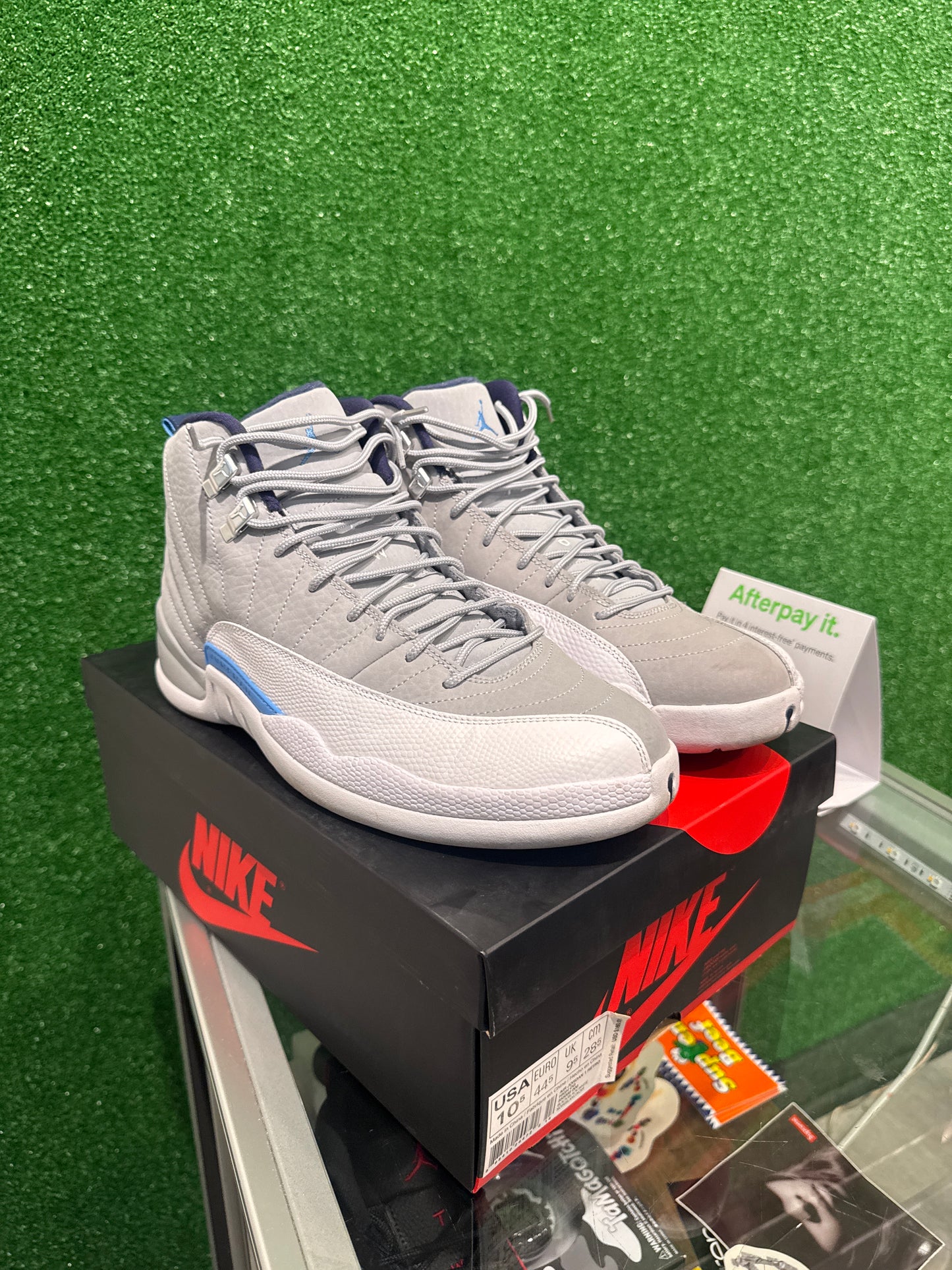 Air Jordan 12 university blue (USED)