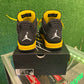 Air Jordan 4 Thunder (2023) (USED)