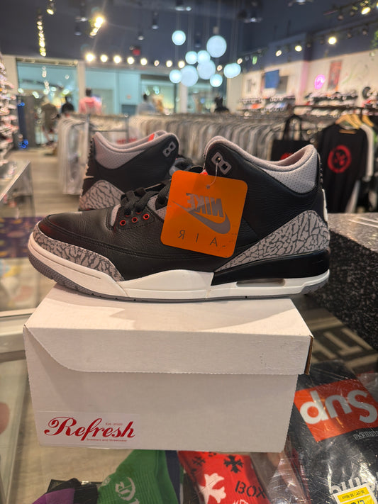 Air Jordan 3 black cement. (USED)
