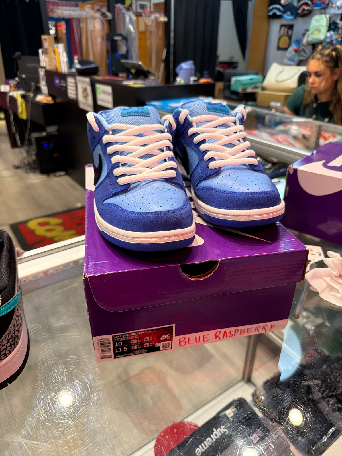 Nike sb dunk low blue raspberry (USED)