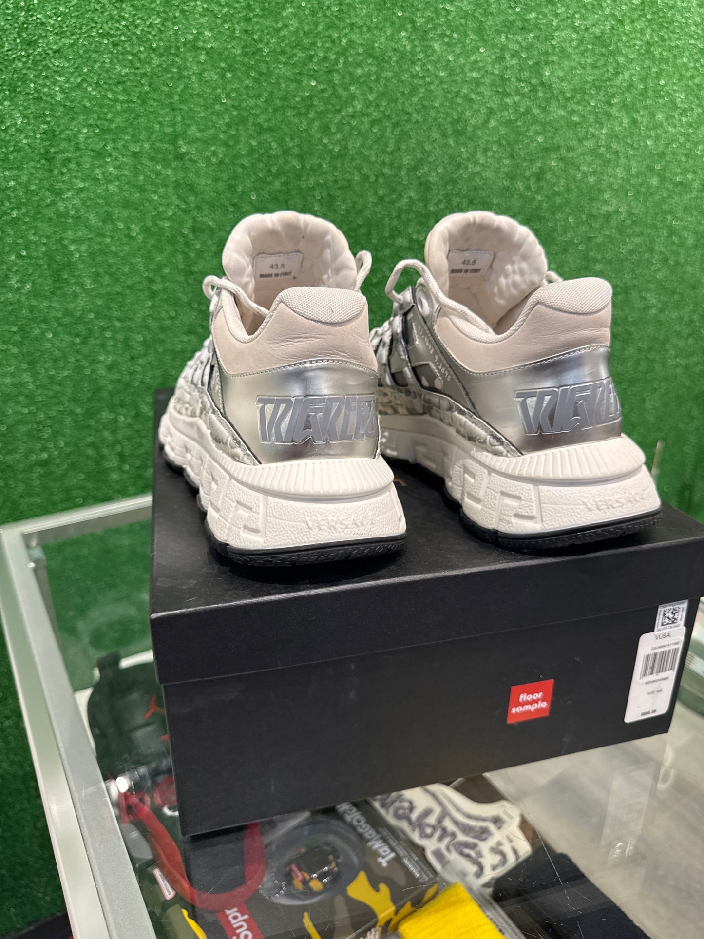 Versace Trigreca white (USED)