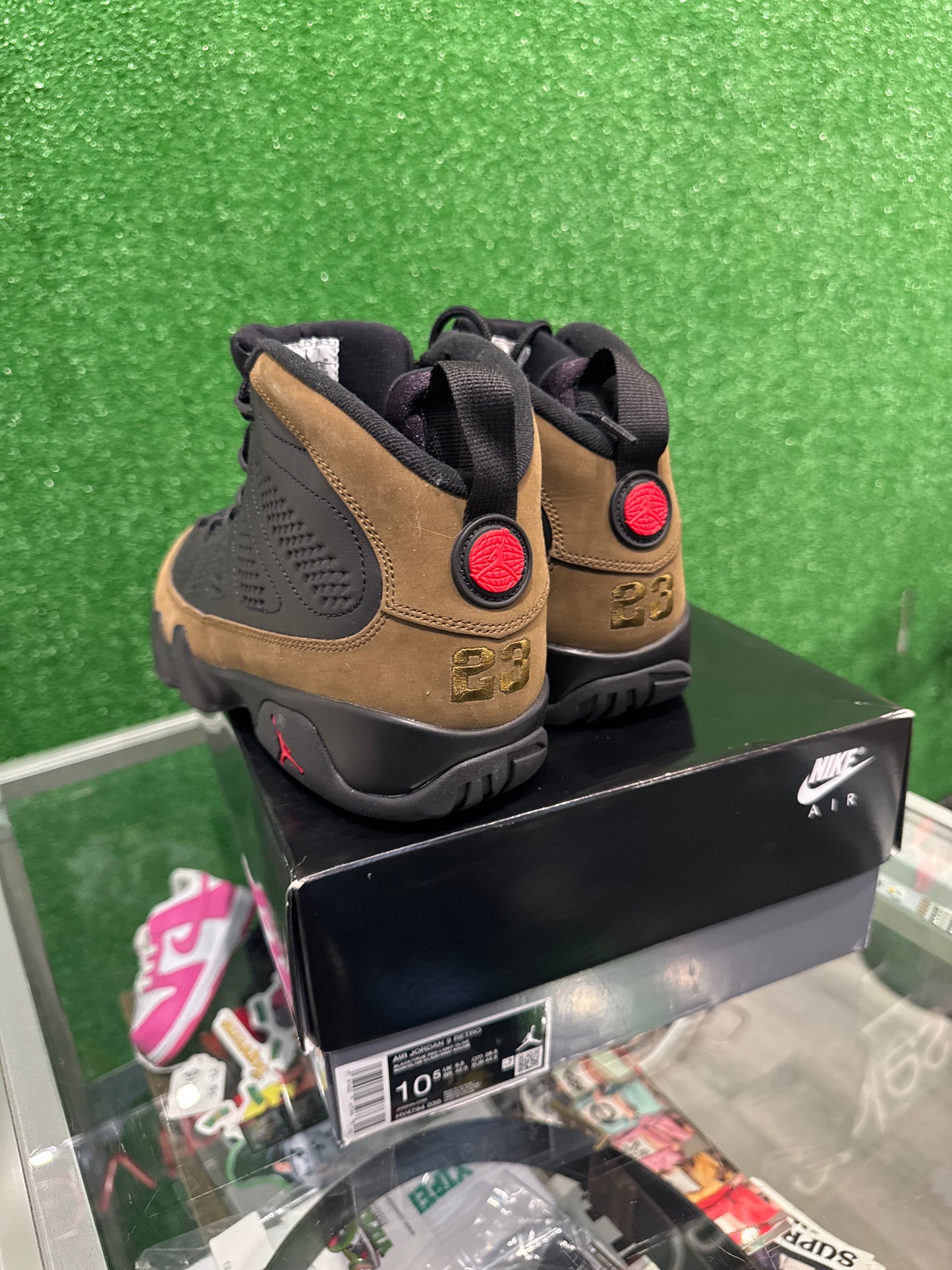 Air Jordan 9 olive (USED)