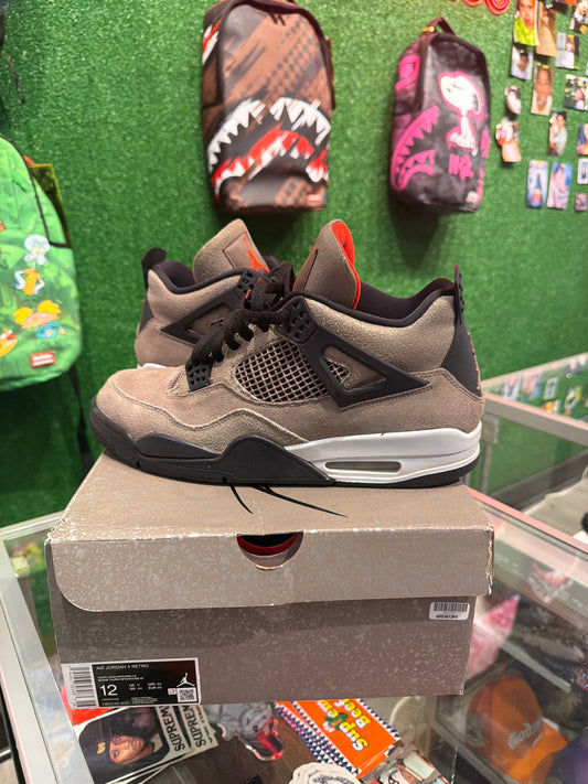 Air Jordan 4 Taupe Haze (USED)