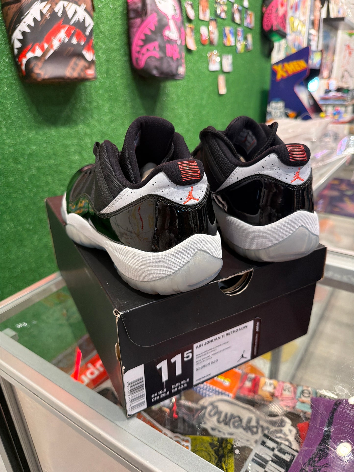 Air Jordan 11 low Infrared (USED)