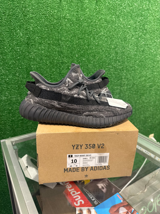 Yeezy 350 Dark Salt(USED)