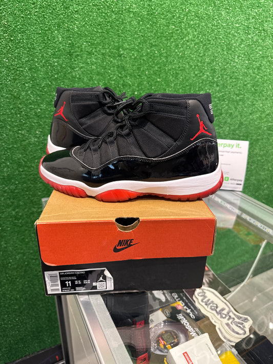 Air Jordan 11 Bred (USED)