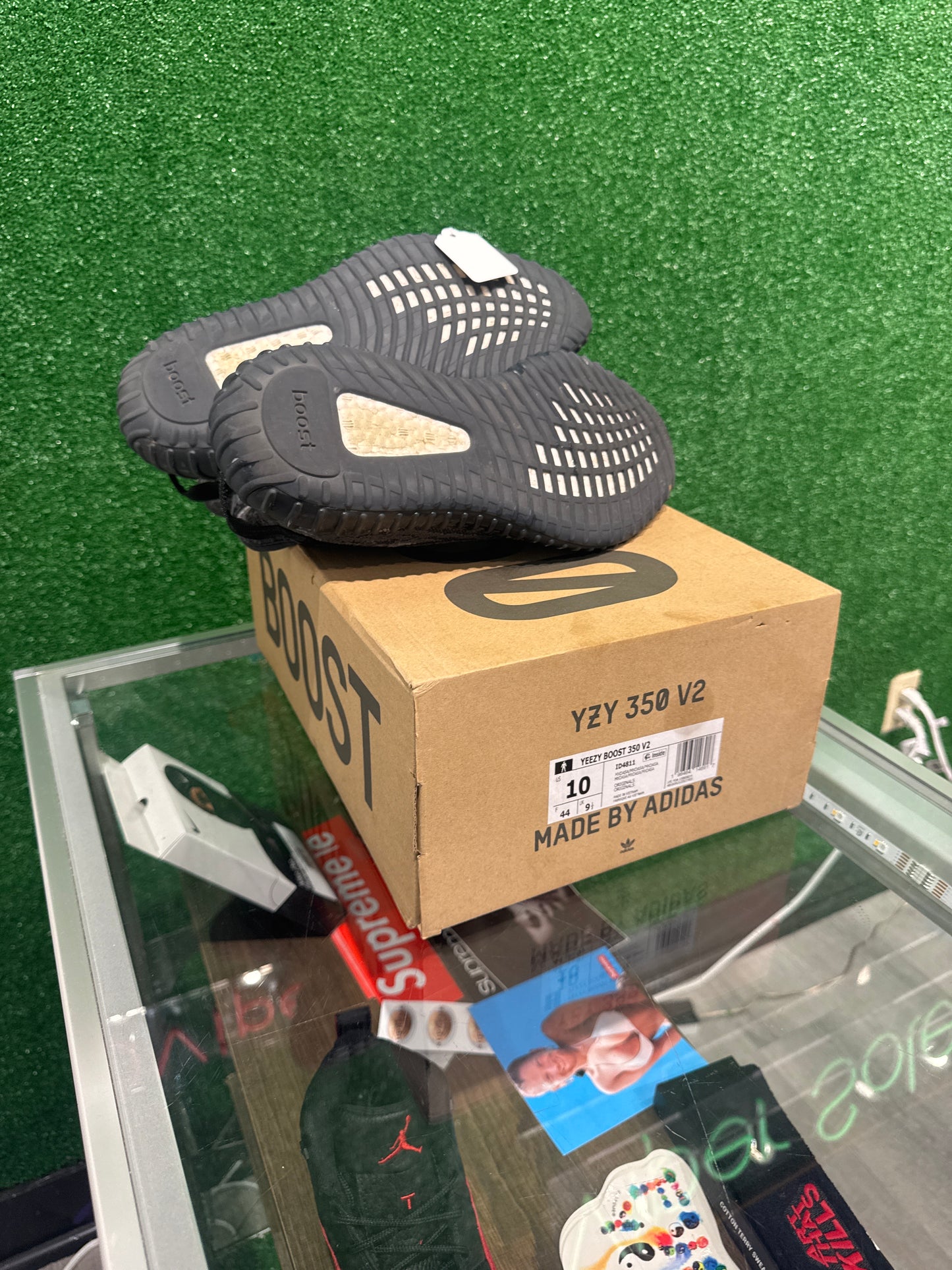 Yeezy 350 Dark Salt(USED)